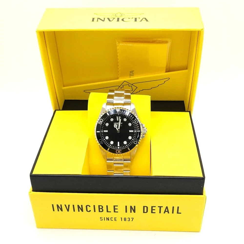 Invicta Pro Diver Crestcore 49693 Men's Quartz Black Dial Steel Watch 43mm New